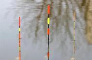 简化钓鱼技巧：无需调漂，双钩水底状态始终如一